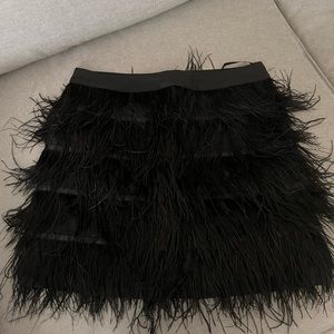 Feather skirt